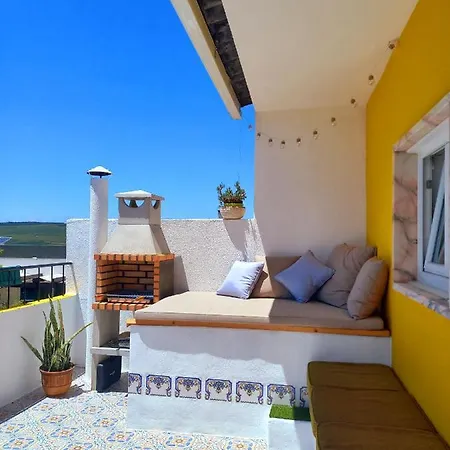 The Sweet Lemon 3 Апартаменты Бомбаррал